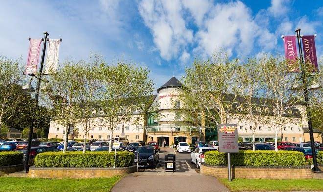 Drayton manor hotel