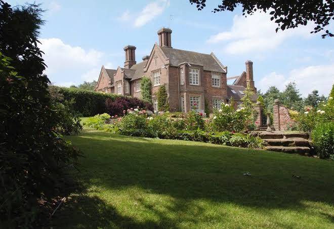 Dunsley hall hotel