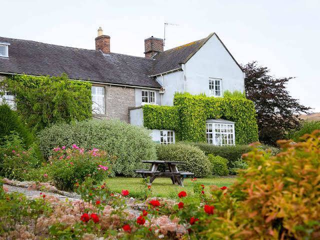 The izaak walton hotel