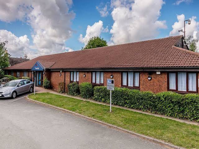 Travelodge burton a38 northbound