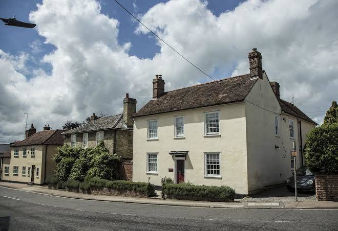 Old manse bnb bures