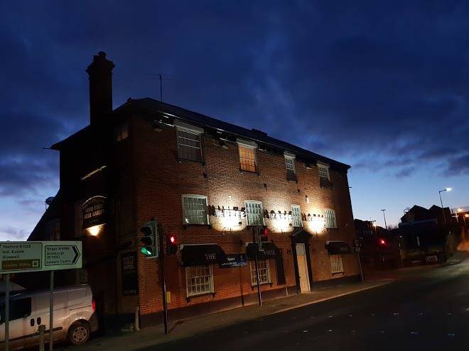 White horse hotel