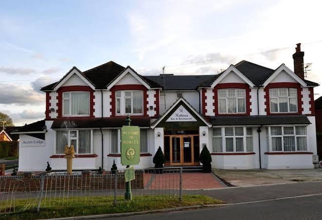 Acorn lodge gatwick