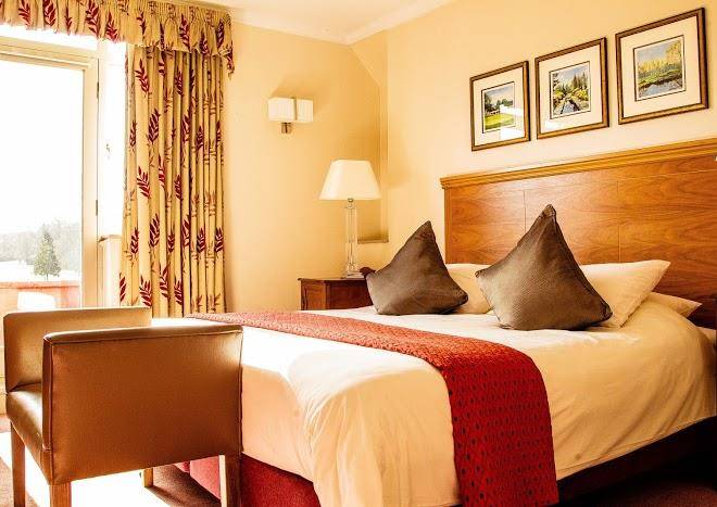 Gatton manor hotel & country club