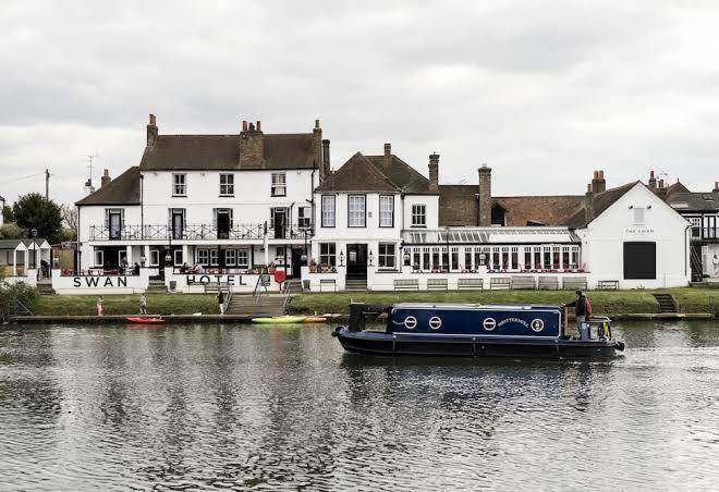 The swan hotel staines
