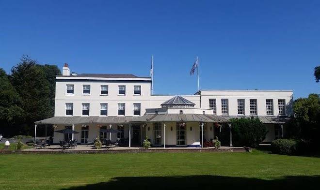 Stifford Hall Hotel Thurrock Image