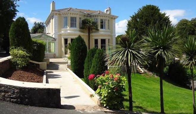 Delamere court
