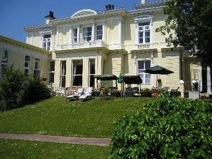 Howden court hotel