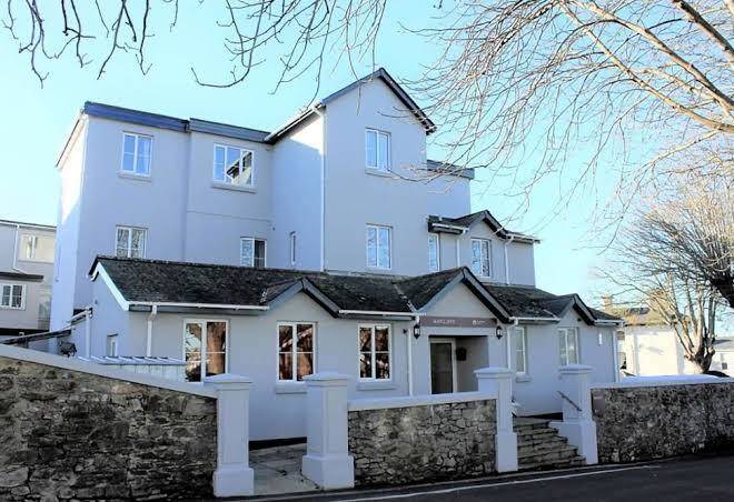 Maycliffe Hotel Book Direct With Peymans Image