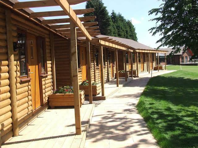 Calderfields Golf & Country Club Image