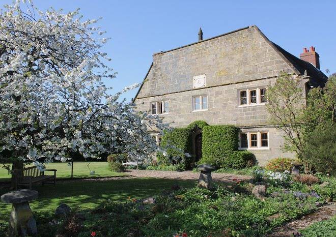 Barnacle hall bed and breakfast