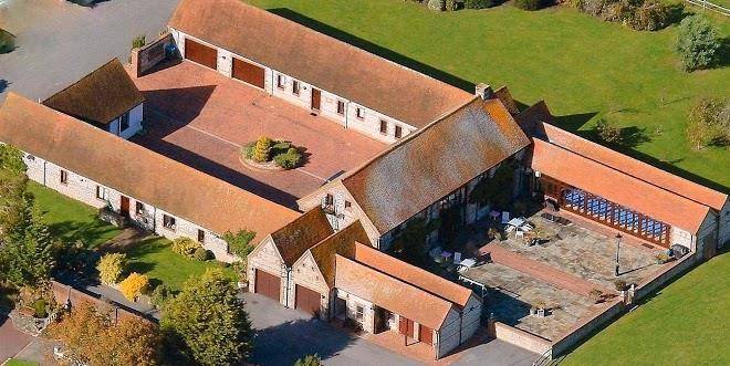 Brooklands barn retreat