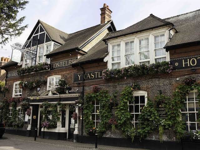 The castle inn hotel