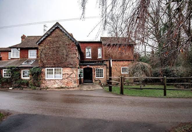 Trivelles waterhall country hotel