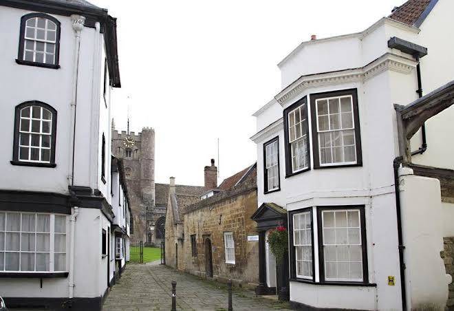 5 st johns court
