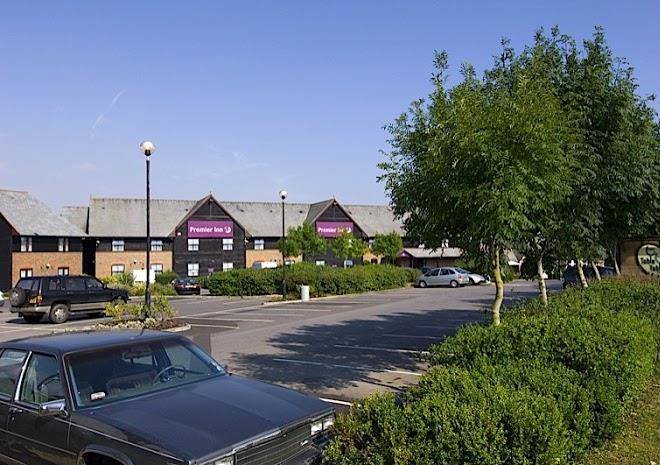 Premier inn salisbury north bishopdown hotel