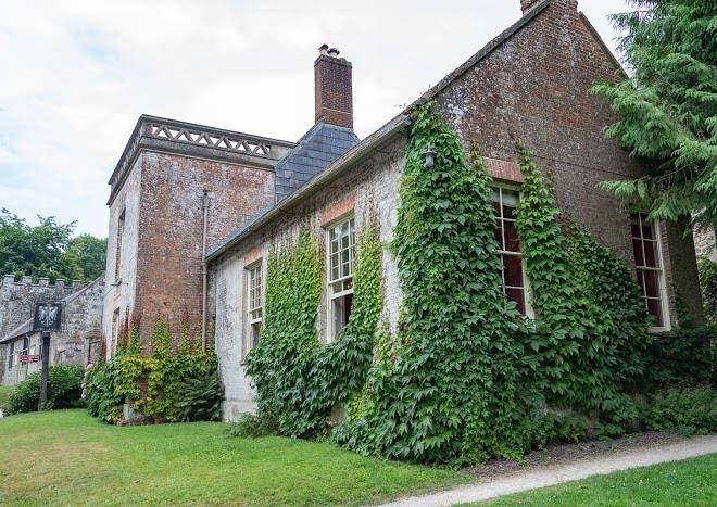 Spread Eagle Inn Image