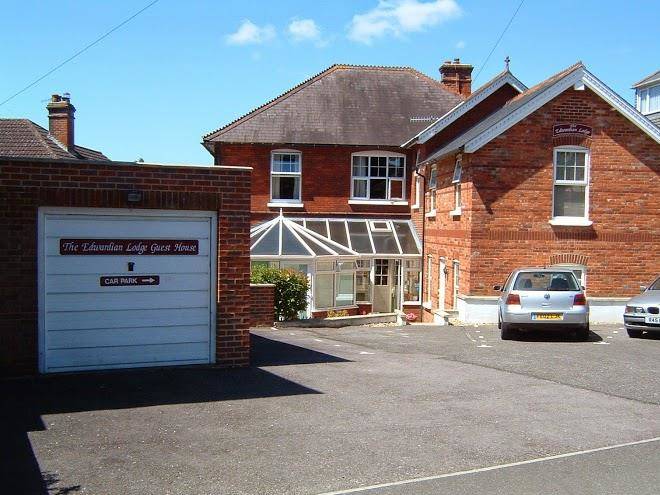 The edwardian lodge
