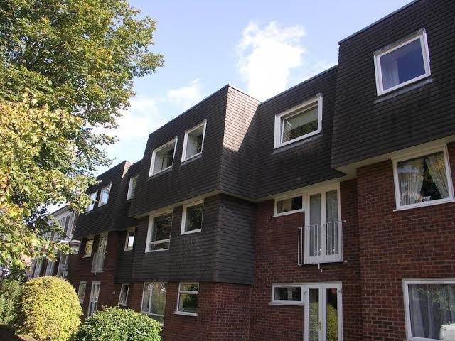 Lawrence court