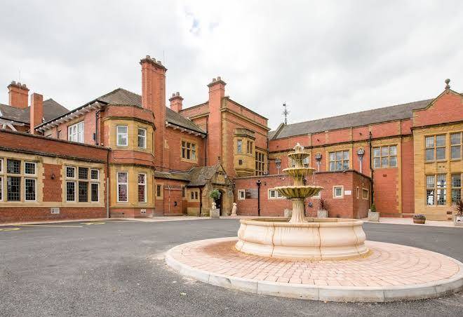 The mount hotel