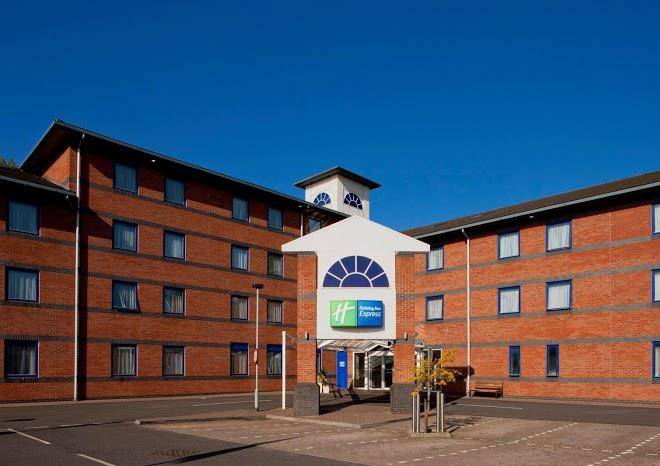Holiday inn express droitwich spa