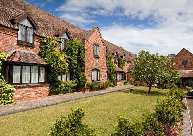 The pear tree inn & country hotel