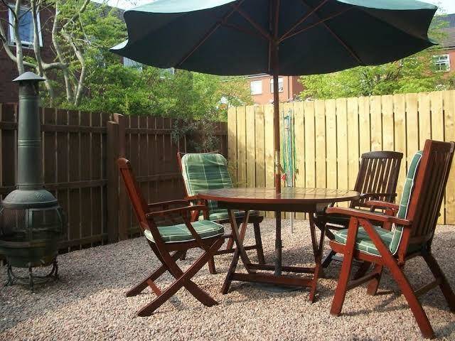 Self Catering Belfast Image