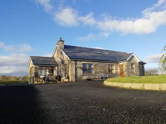 Carnately lodge