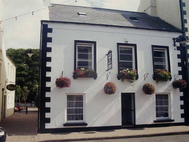 Riverside b&b