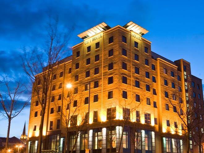 City Hotel Derry Image
