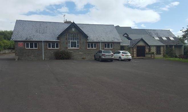 The hunting lodge hotel