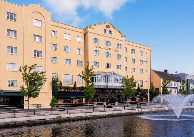 Canal court hotel