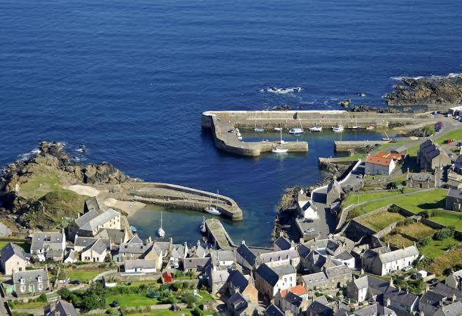 Station hotel portsoy