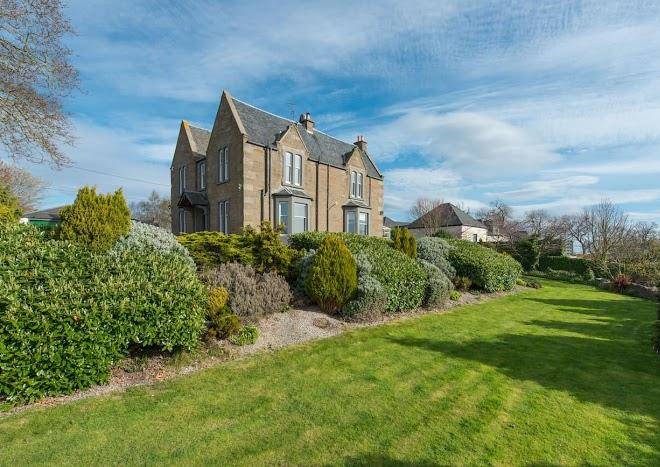 The old manor b&b