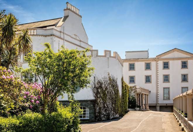 North west castle hotel