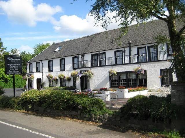 Uplawmoor hotel