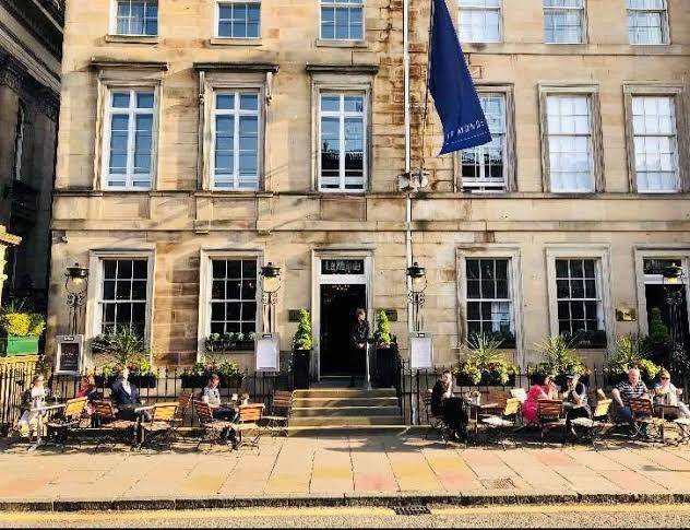 Le monde hotel