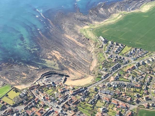 Beach house walk crail