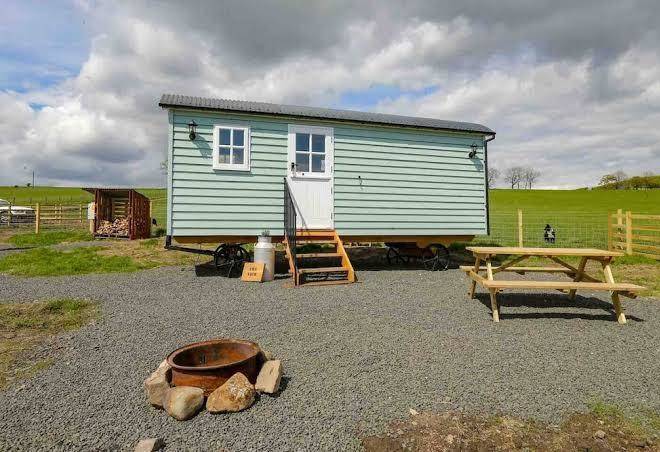 Craigduckie shepherds huts