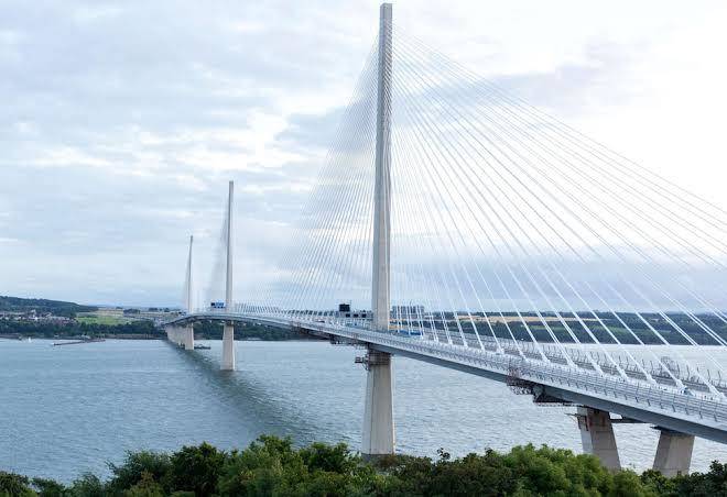 DoubleTree by Hilton Edinburgh - Queensferry Crossing