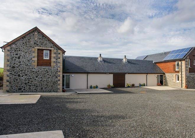 Elderburn lodges