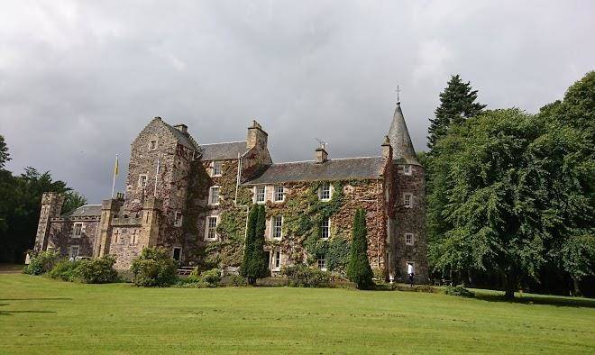 Fernie castle