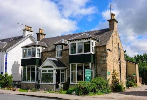 Cairn hotel