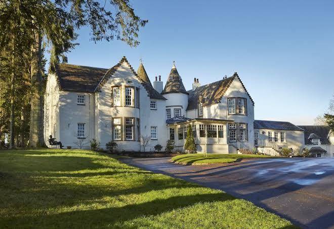 Cairn lodge