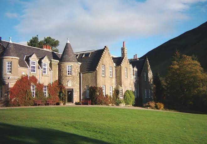 Dalmunzie castle hotel