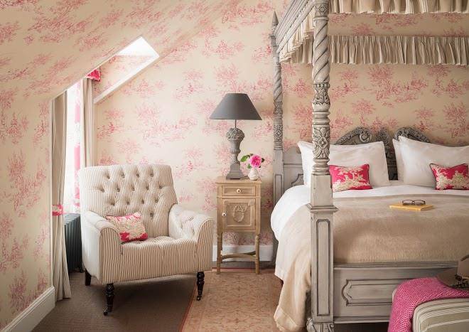 Meikleour Arms Hotel & Restaurant Image