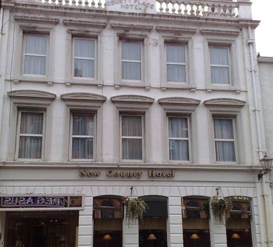 New county hotel