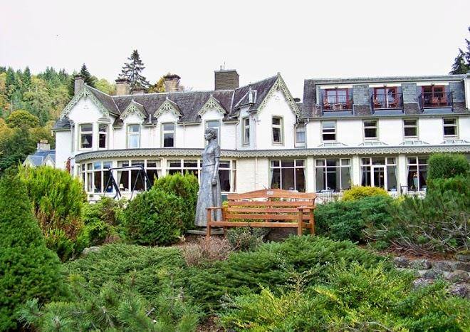 The green park hotel