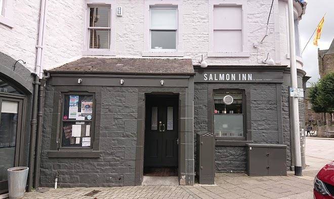 The salmon inn