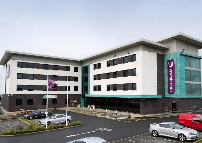 Premier inn ayr a77 racecourse hotel